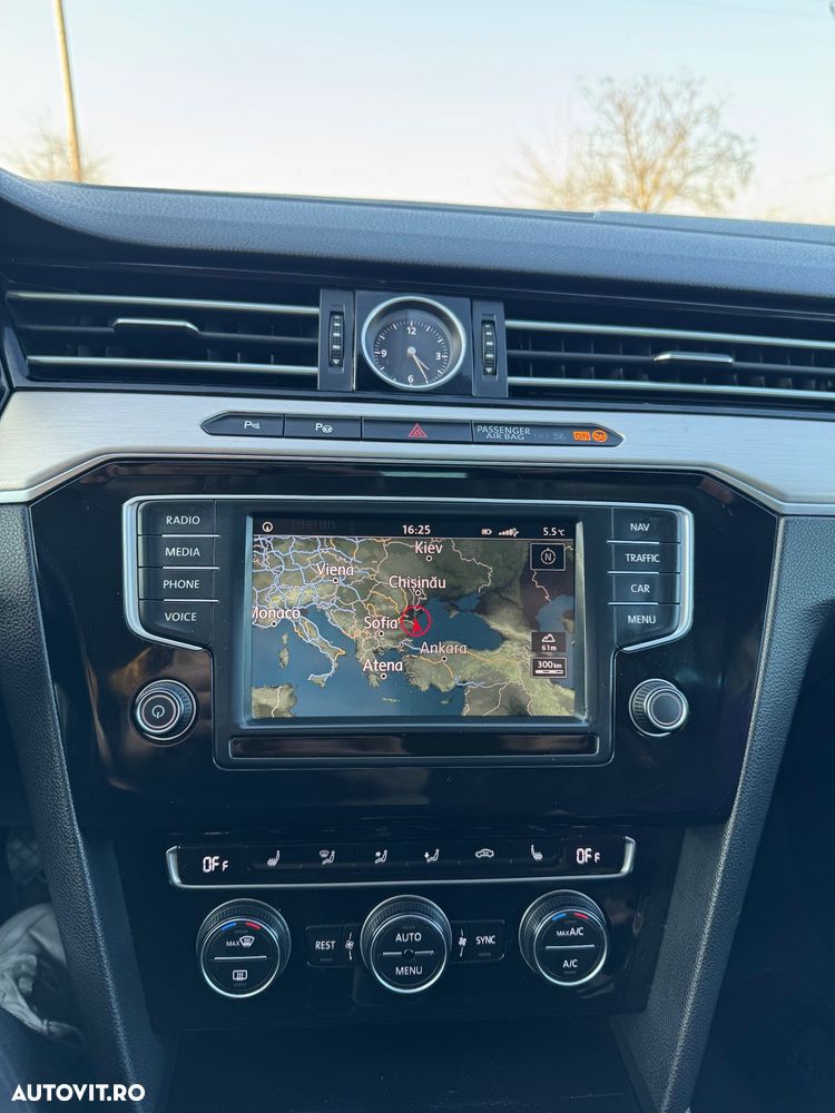 Volkswagen Passat 2.0 TDI (BlueMotion Technology) Comfortline - 23