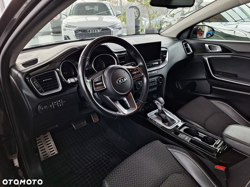 Kia Ceed 1.4 T-GDI L Business Line Plus DCT - 15