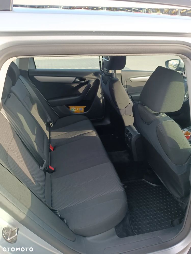Volkswagen Passat 1.4 TSI BMT Trendline - 5