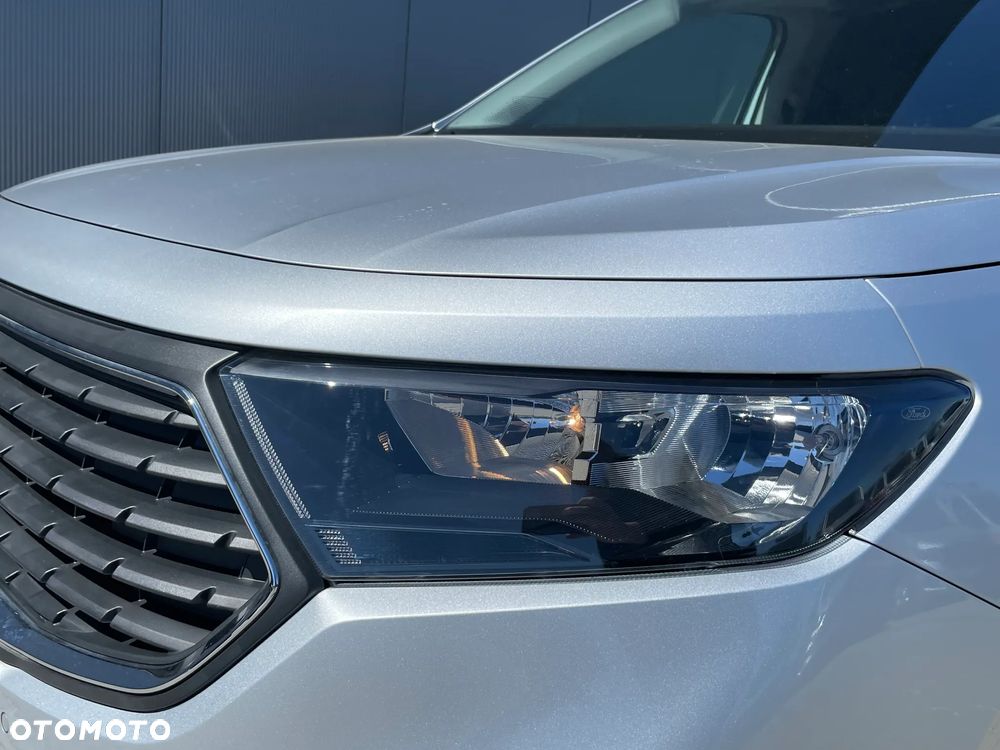 Ford Transit Connect - 12