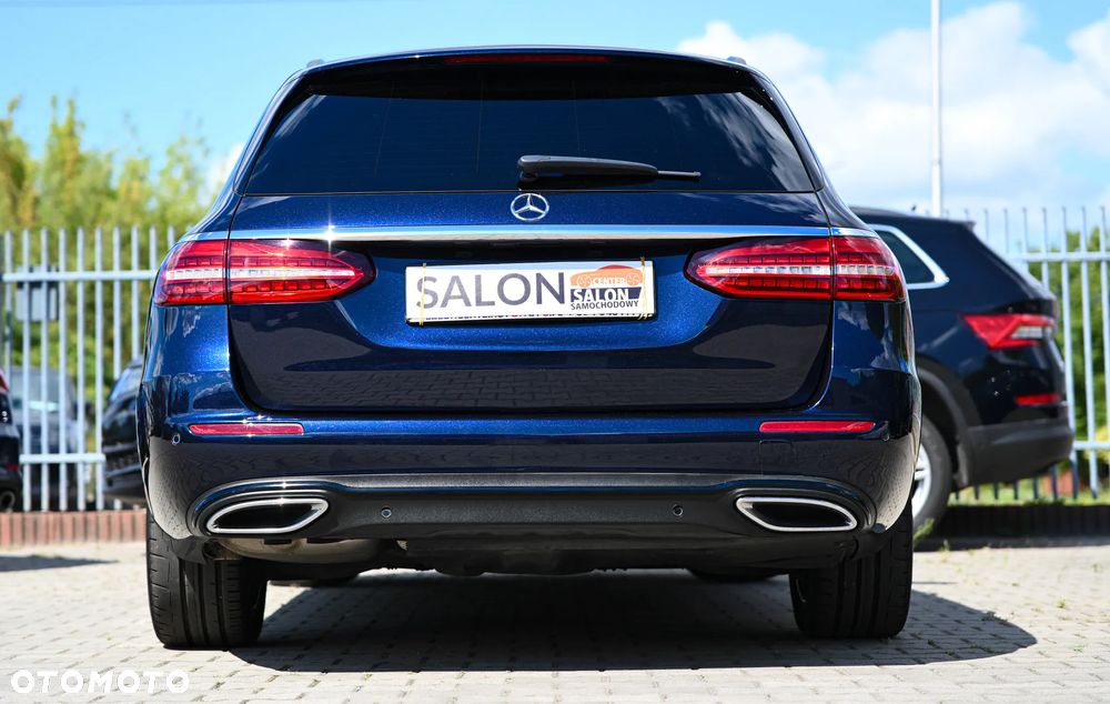 Mercedes-Benz Klasa E 220 d 9G-TRONIC Night Edition - 34