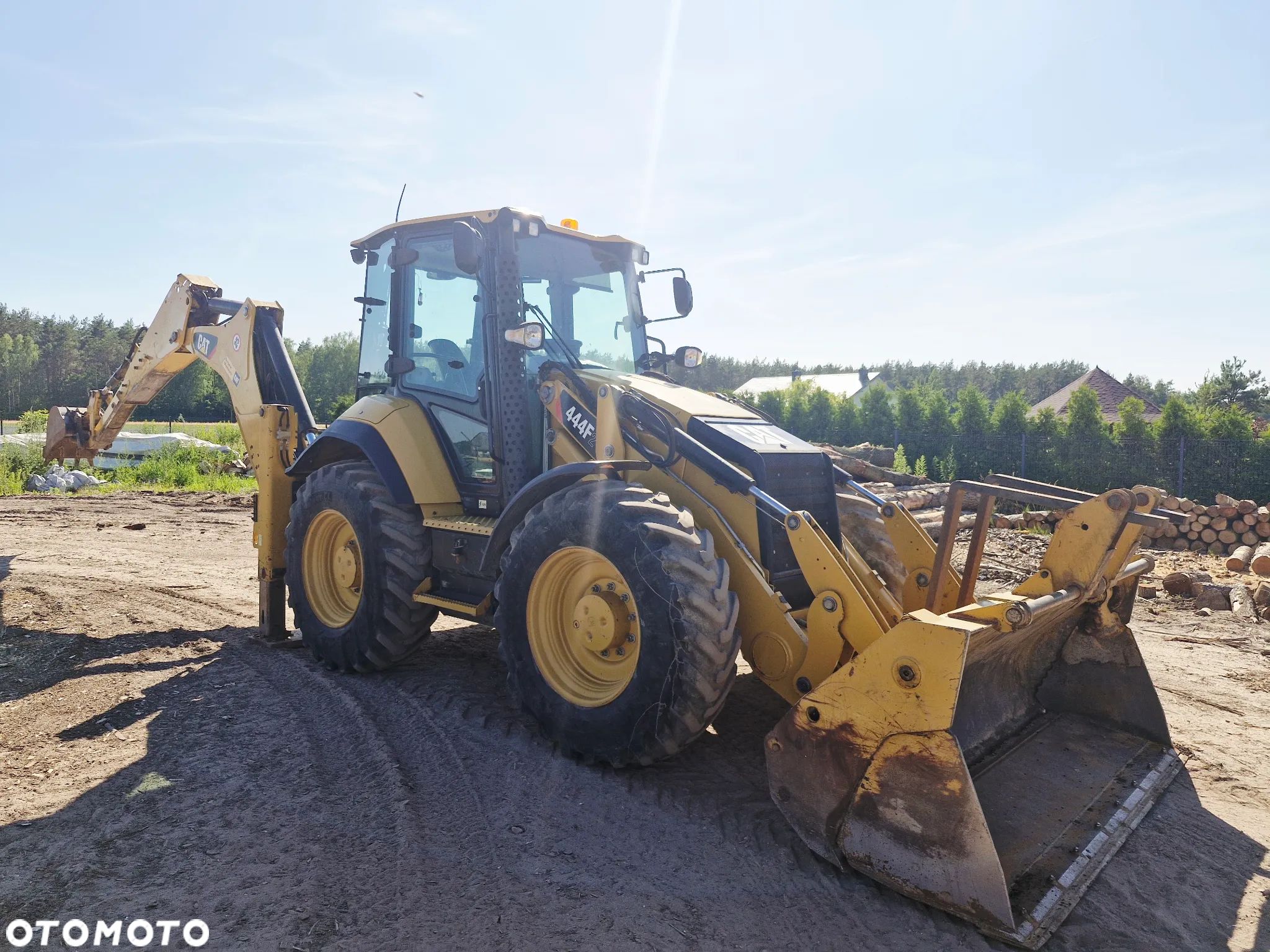 Caterpillar 444F2 - 1