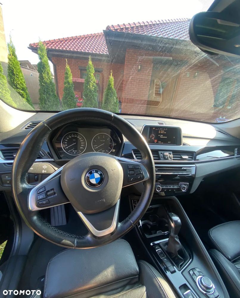 BMW X1 sDrive18d - 9