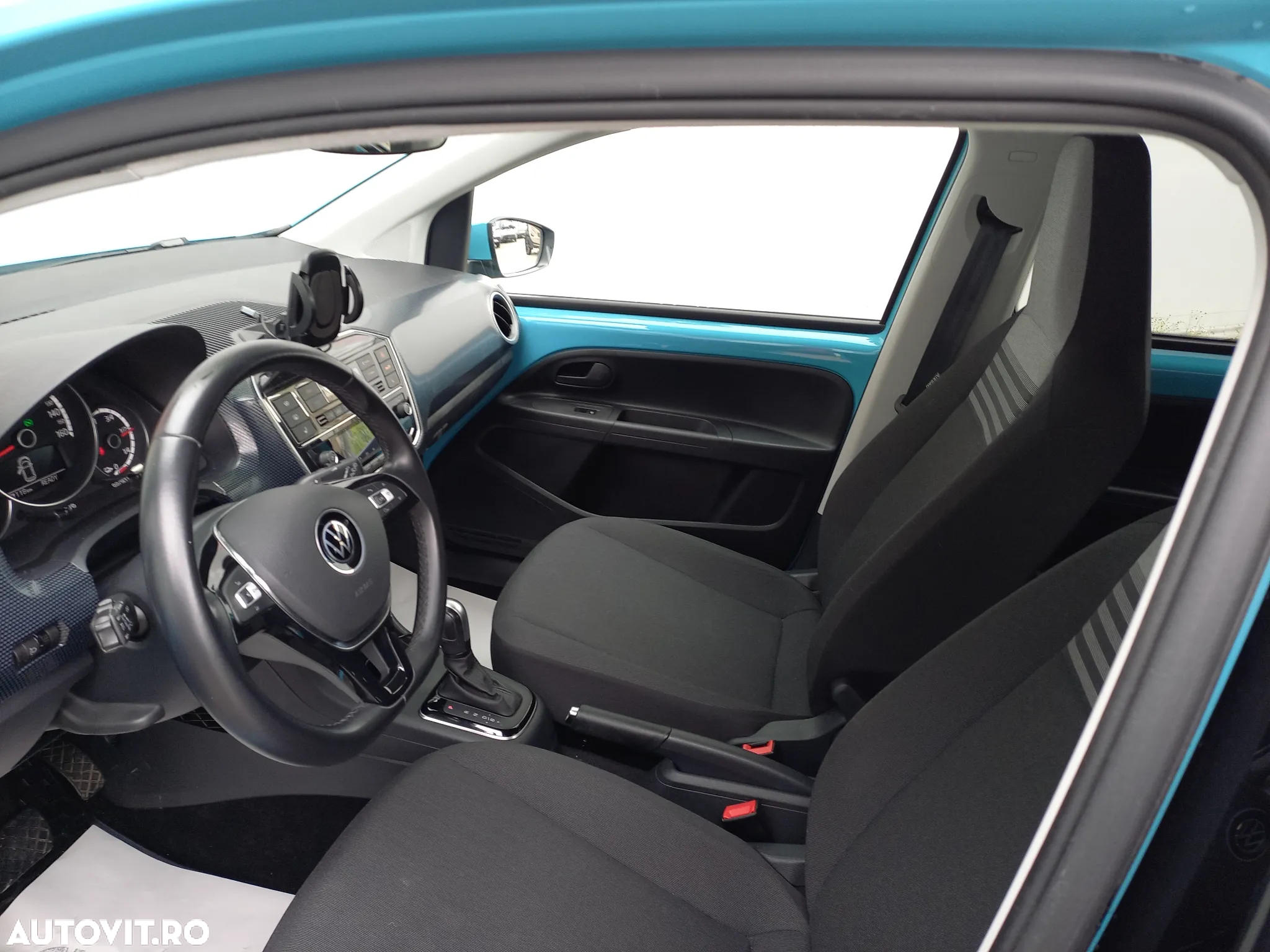 Volkswagen up! e-up! - 10