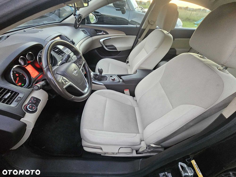Opel Insignia - 5