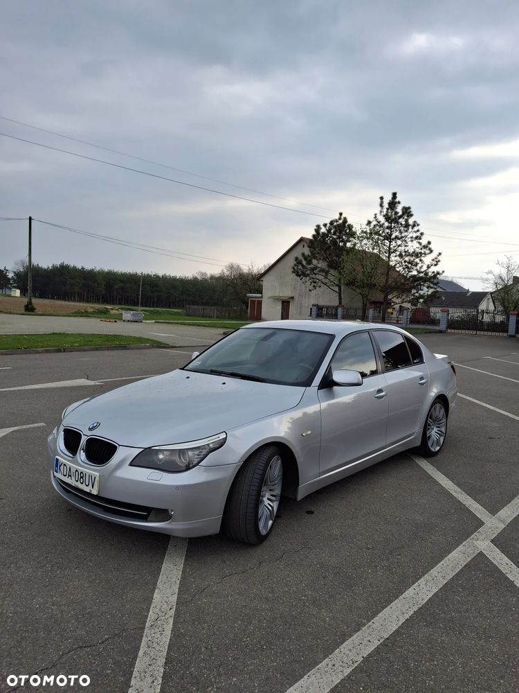 BMW Seria 5 520d - 5