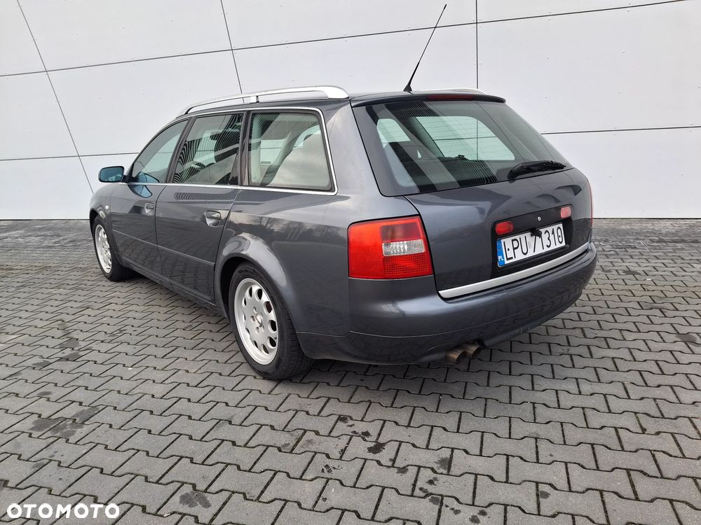 Audi A6 Avant 1.8T - 22