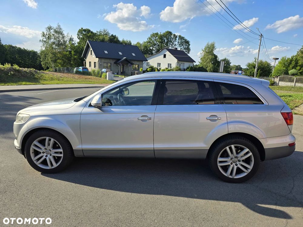 Audi Q7 - 6