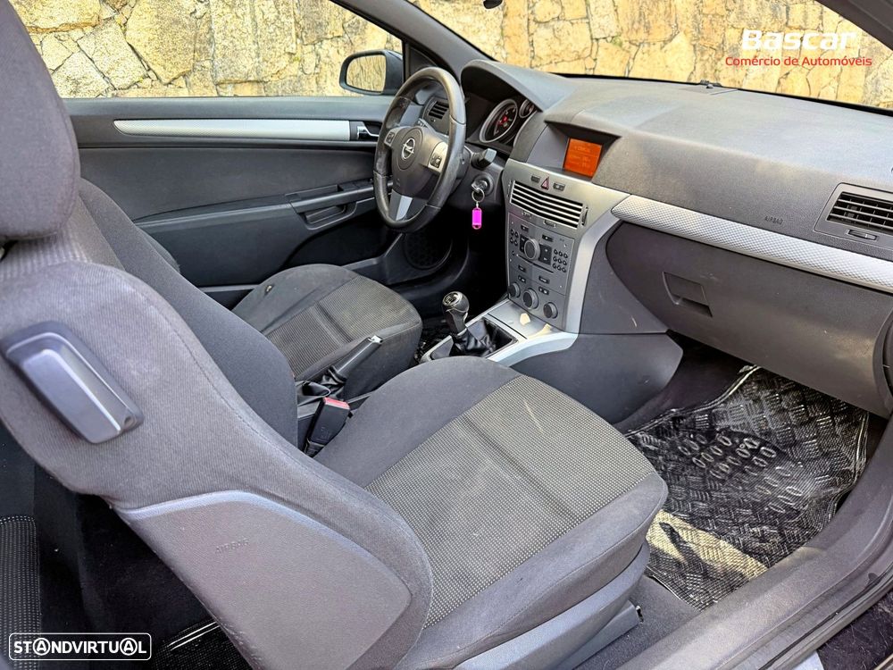 Opel Astra GTC 1.3 CDTI - 13