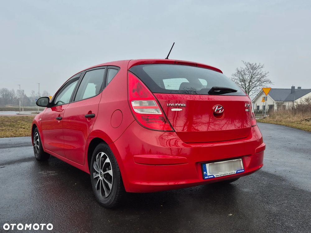 Hyundai i30 1.4 Classic + - 5