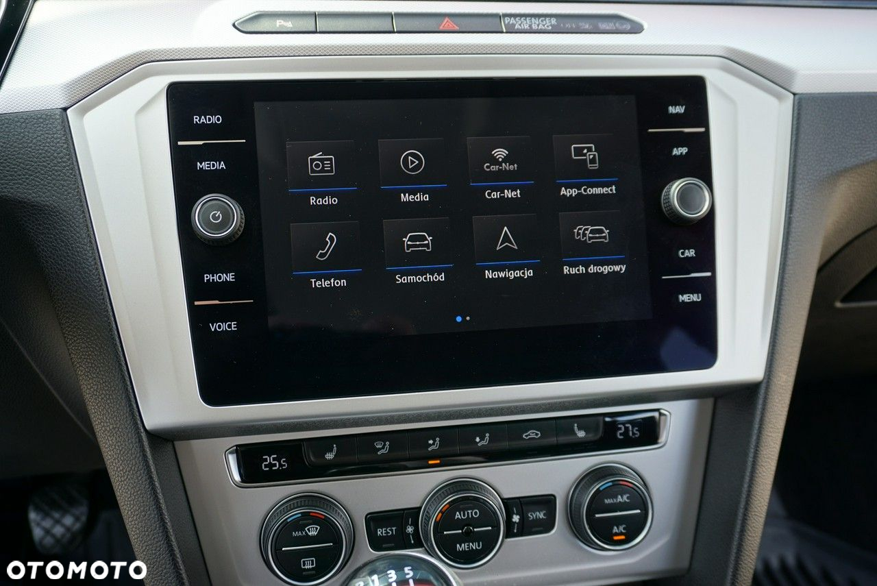 Volkswagen Passat Variant 2.0 TDI (BlueMotion Technology) Comfortline - 29