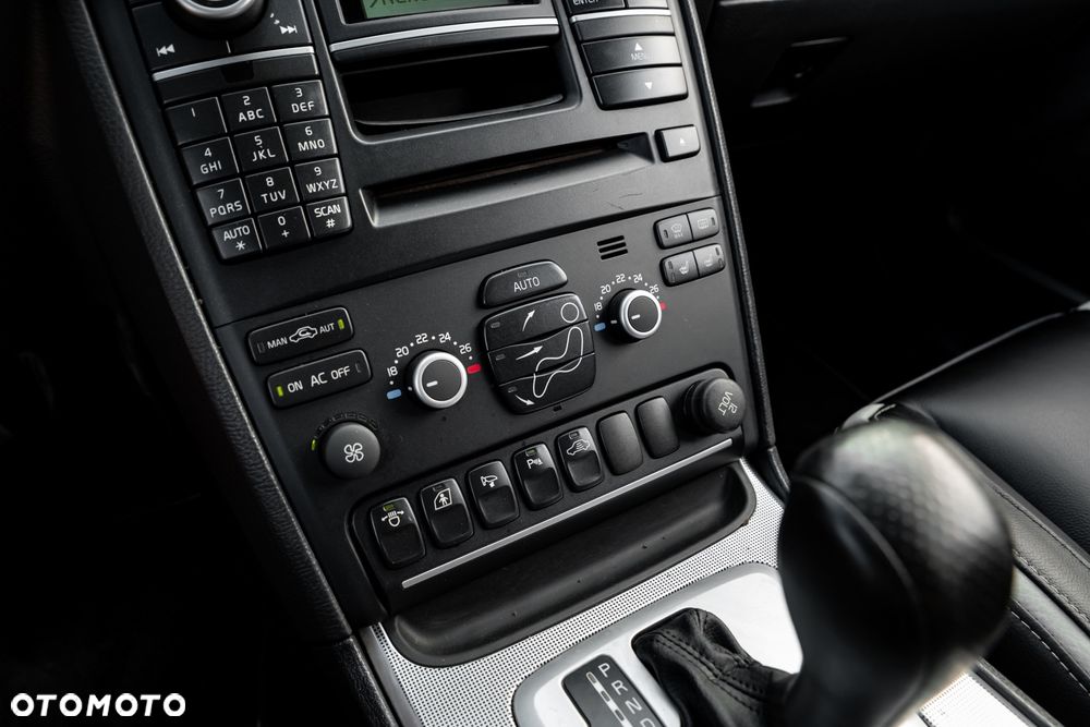 Volvo XC 90 D5 Sport - 29