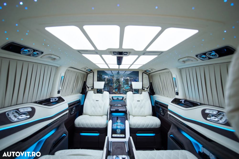 Mercedes-Benz V 300 d Extralang 4Matic 9G-TRONIC Exclusive - 23