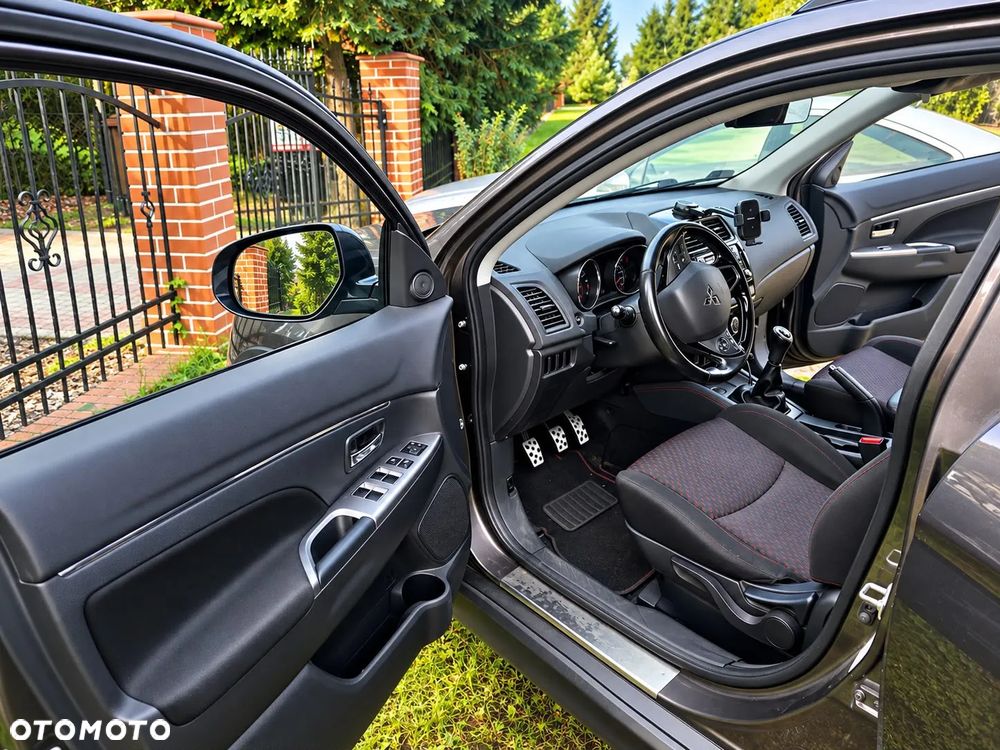 Mitsubishi ASX - 6