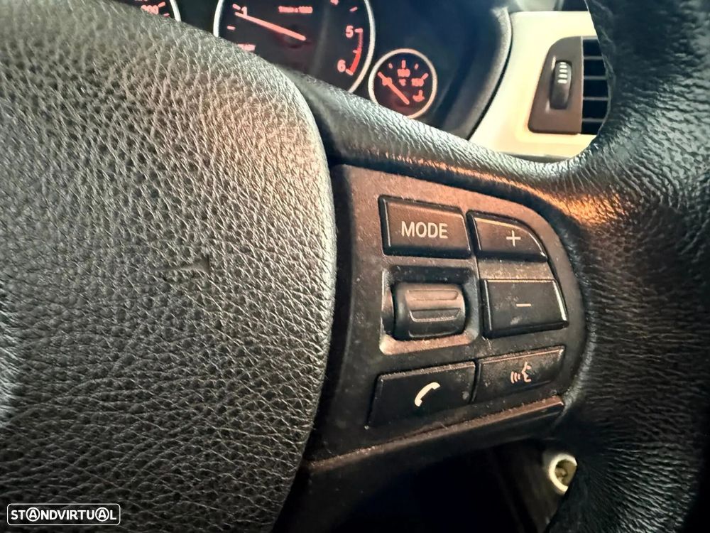 BMW 318 d Navigation - 26