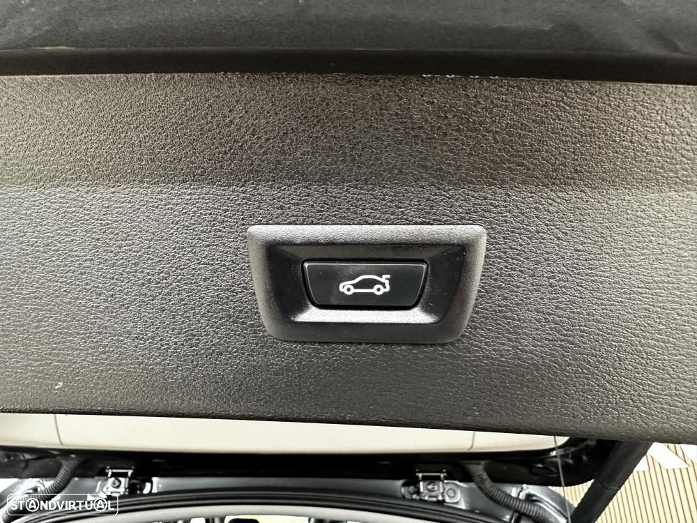 BMW X1 16 d sDrive Advantage Auto - 46