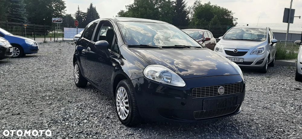 Fiat Grande Punto - 15