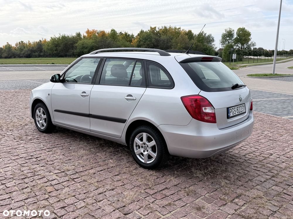 Skoda Fabia 1.2 TSI Family - 4