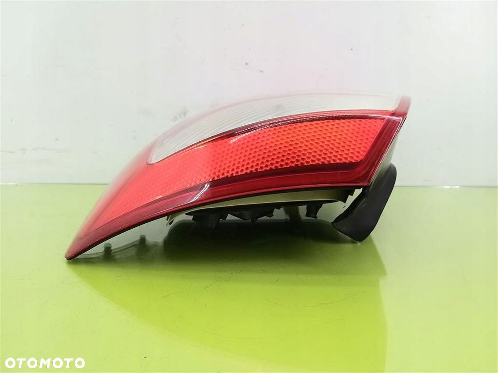 Lampa prawa tylna tył Audi A4 B6 8E SEDAN 2000-2004 8E0945096C ORYGINAŁ - 8