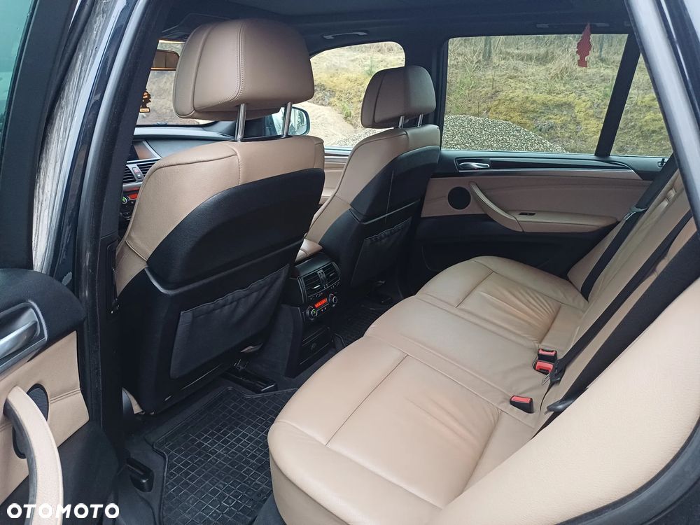 BMW X5 3.0sd xDrive - 14