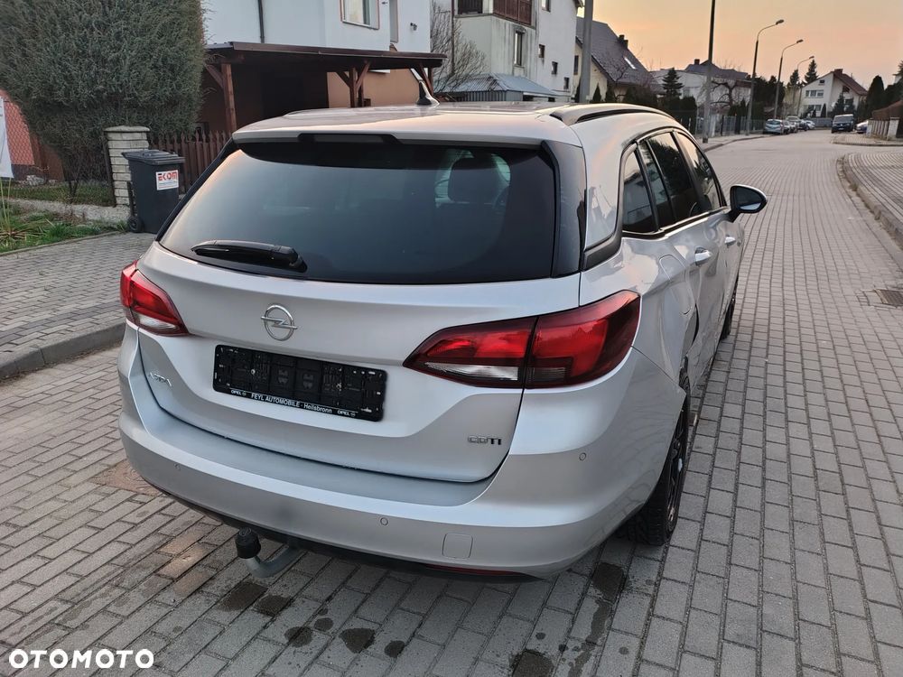 Opel Astra - 9