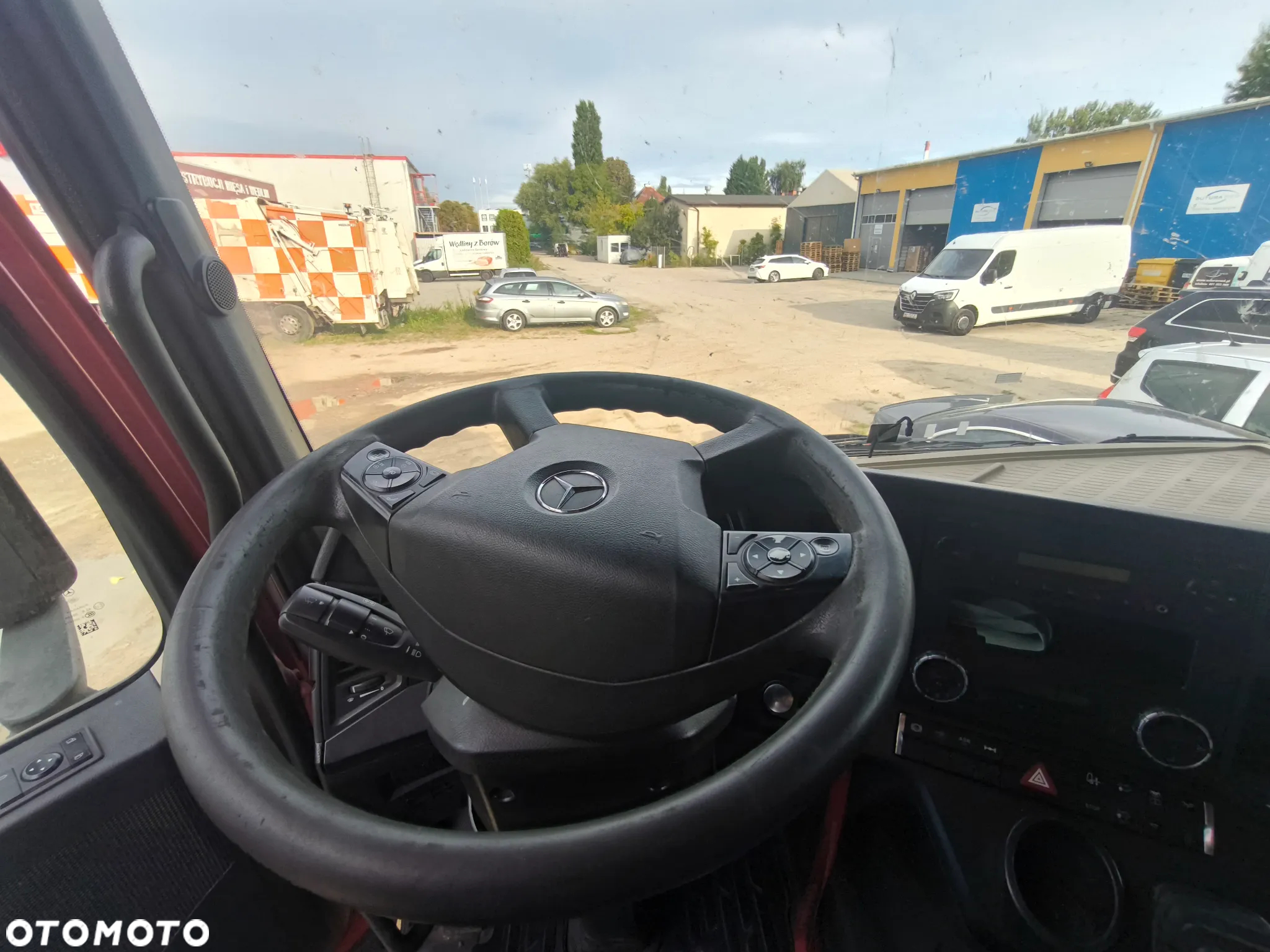 Mercedes-Benz Actros MP4 - 8
