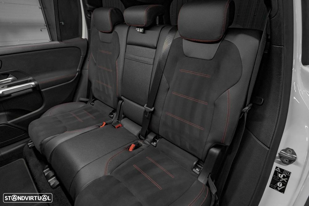 Mercedes-Benz GLB 200 7G-DCT AMG Line - 28