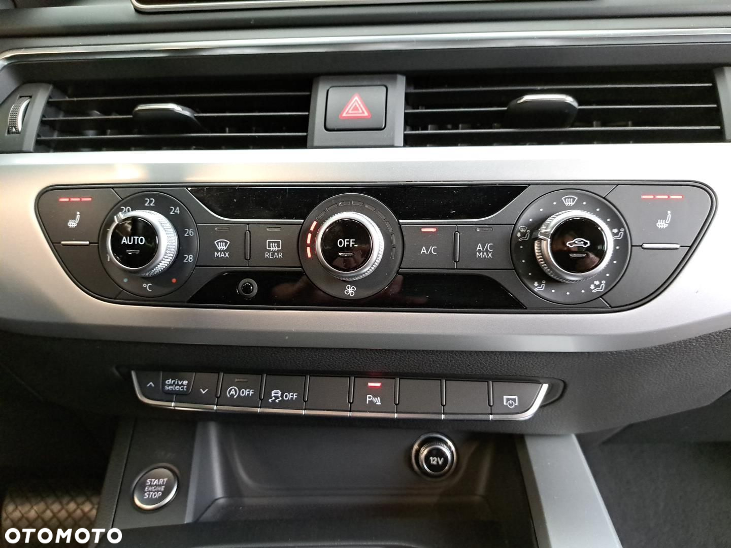 Audi A4 2.0 TDI S tronic - 23
