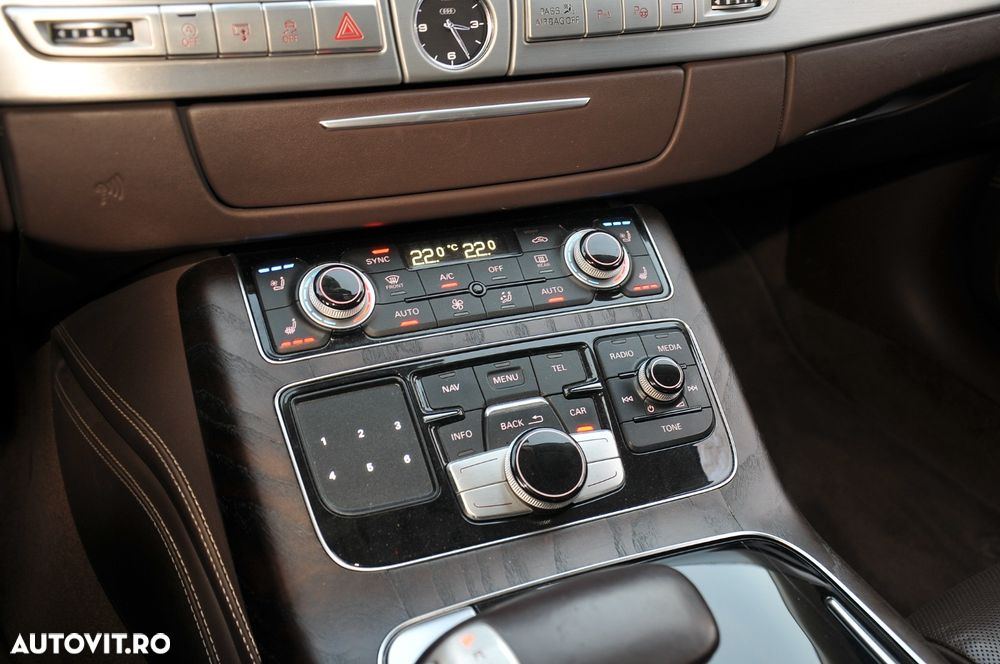 Audi A8 3.0 TDI DPF quattro Tiptronic - 9