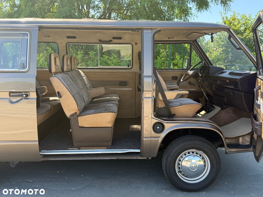 Volkswagen Transporter Caravelle GL 255 592/Z24 - 14