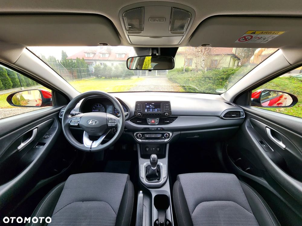 Hyundai i30 1.4 Trend - 22