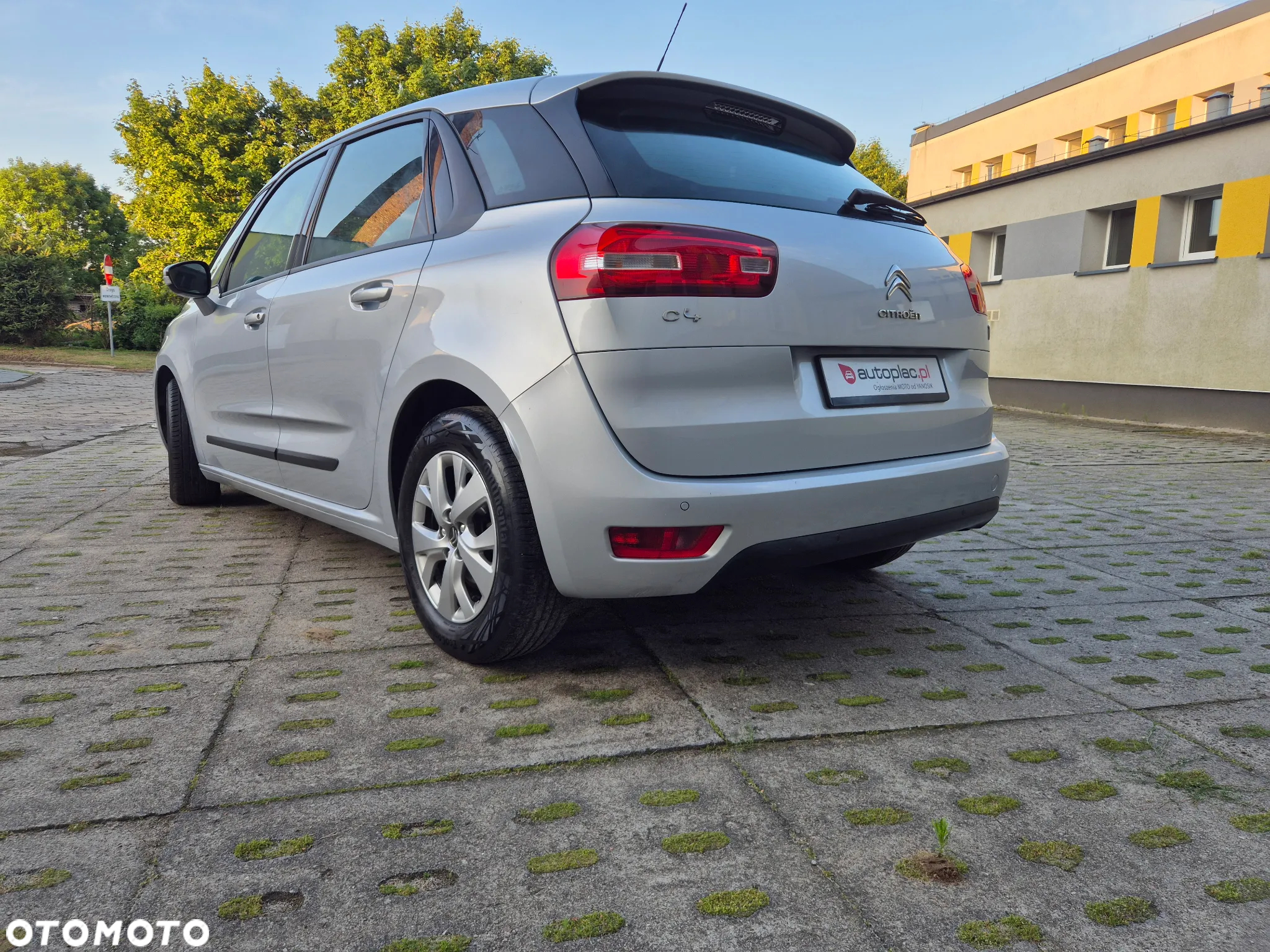 Citroën C4 Picasso 1.6 e-HDi Intensive ETG6 - 19