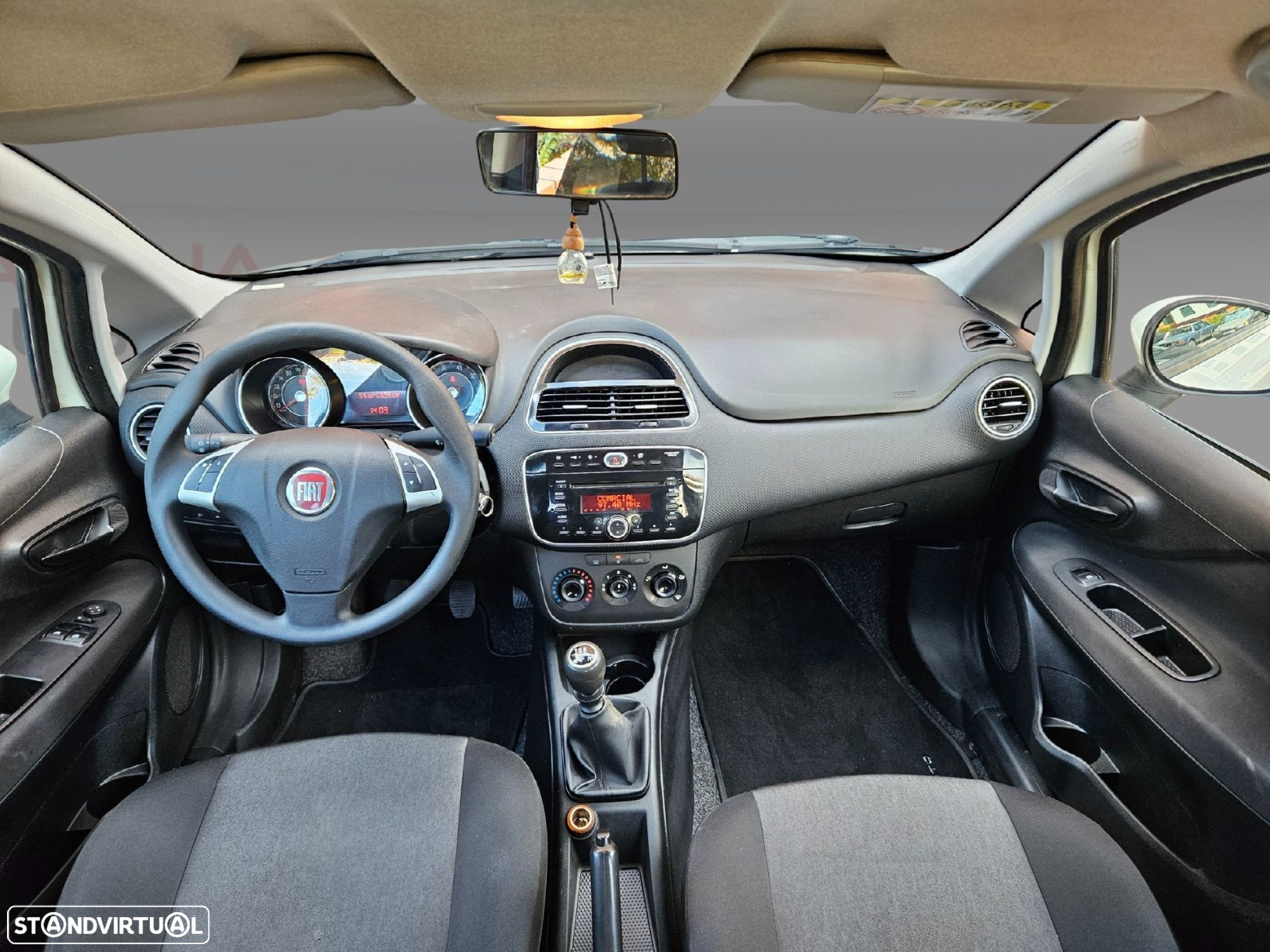 Nissan Leaf N-Connecta Two Tone - 12