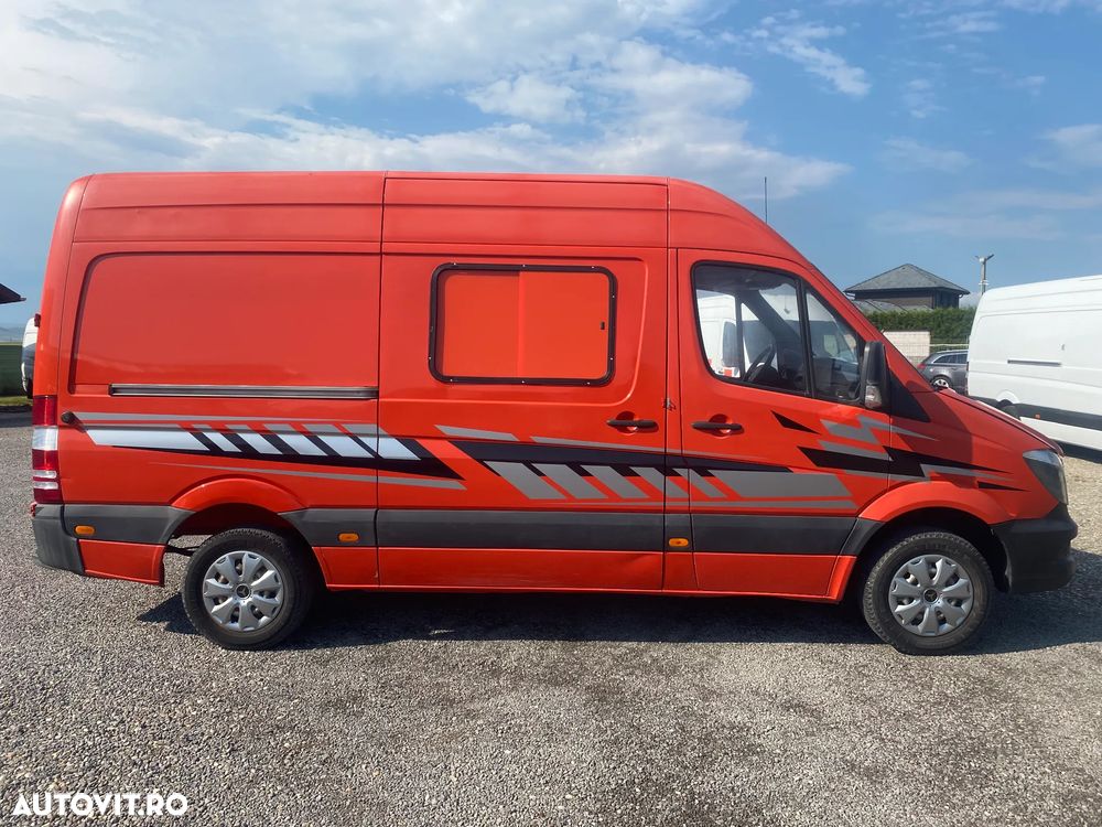 Mercedes-Benz Sprinter - 4