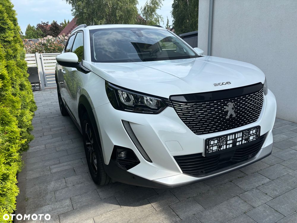 Peugeot 2008 1.2 PureTech Active S&S EAT8 - 3