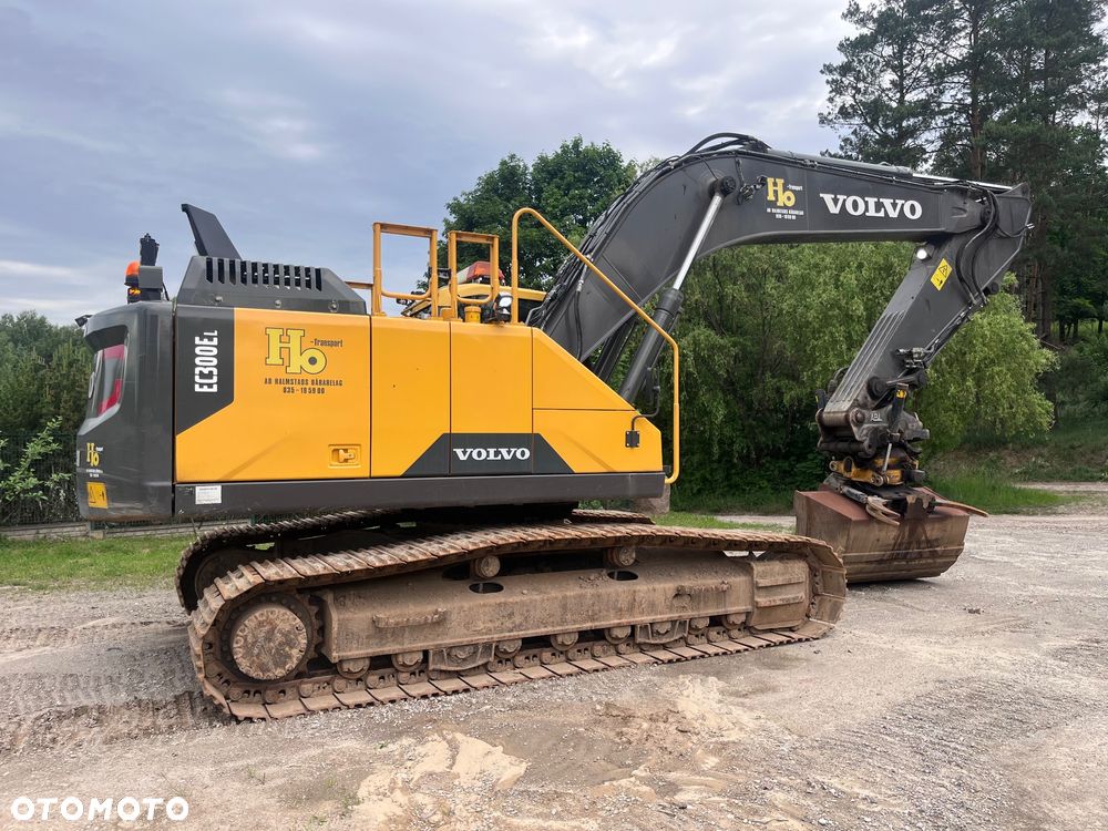 Volvo EC300EL - 6