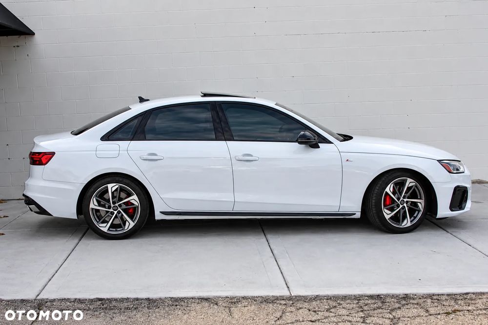 Audi A4 2022 photo 5