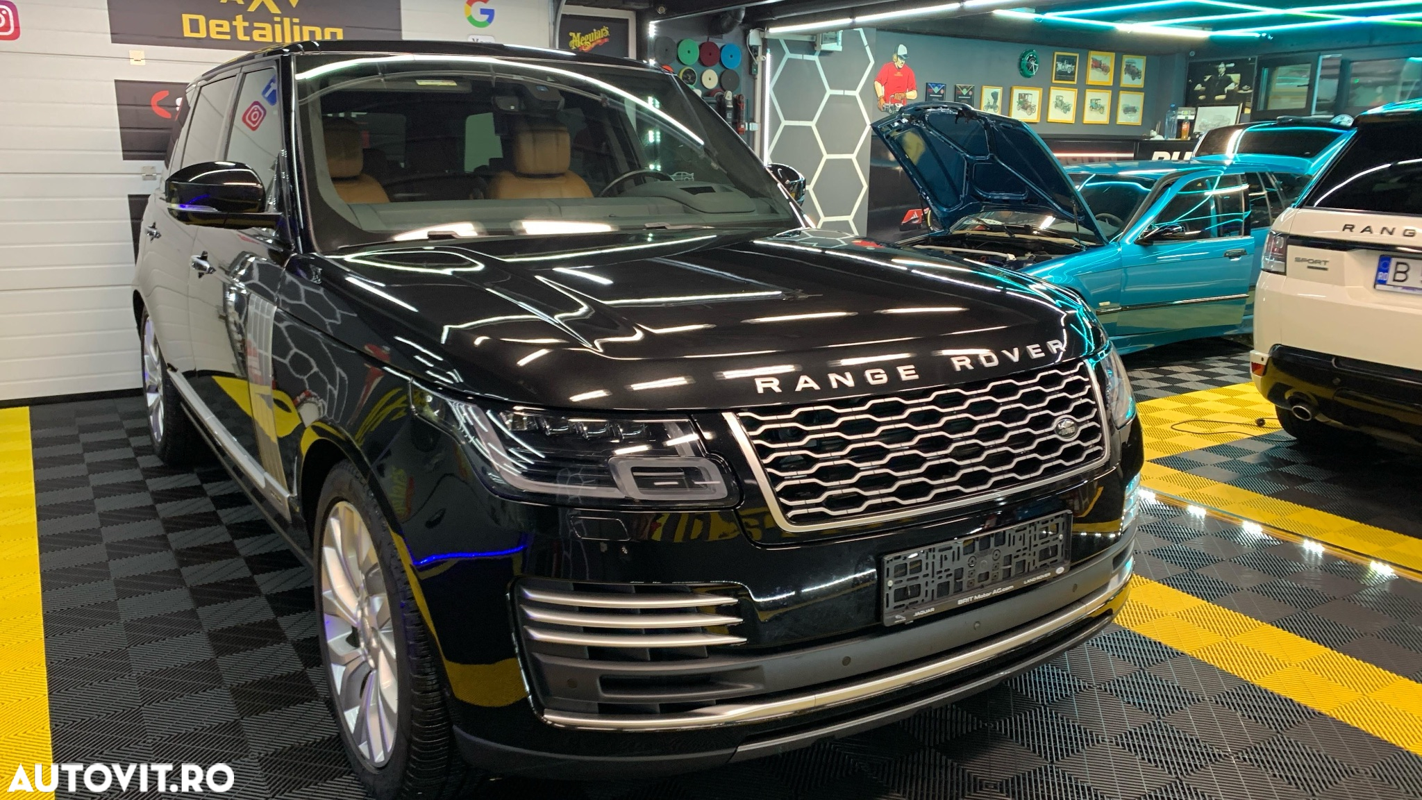 Land Rover Range Rover 3.0L SDV6 LWB Vogue - 2