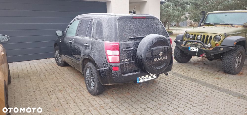 Suzuki Grand Vitara 1.9 DDiS Premium - 3