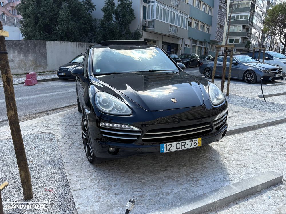 Porsche Cayenne Platinum Edition - 2