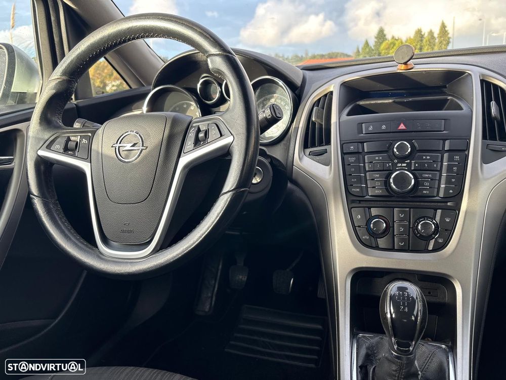 Opel Astra 1.4 Enjoy - 30