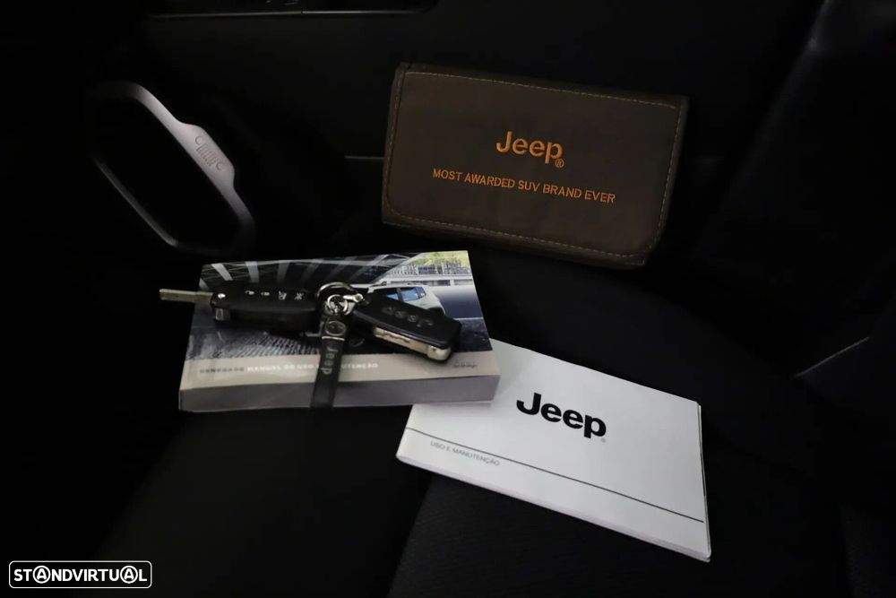 Jeep Renegade 1.0 T Sport - 38