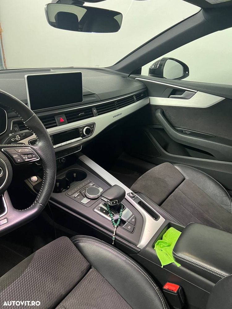 Audi A5 Coupé - 8