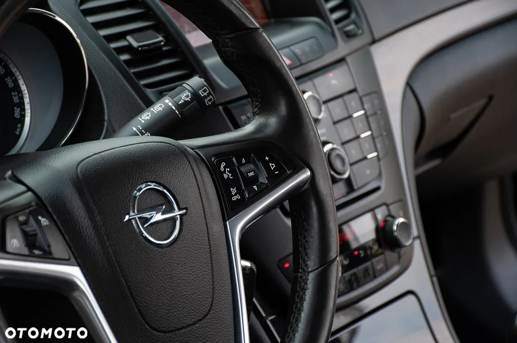 Opel Insignia 2.0 CDTI Cosmo - 32