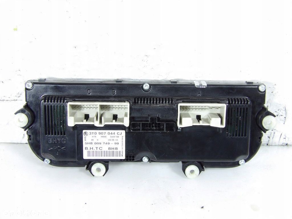 SKODA SUPERB II LIFT PANEL NAWIEWU 3T0907044CJ - 2