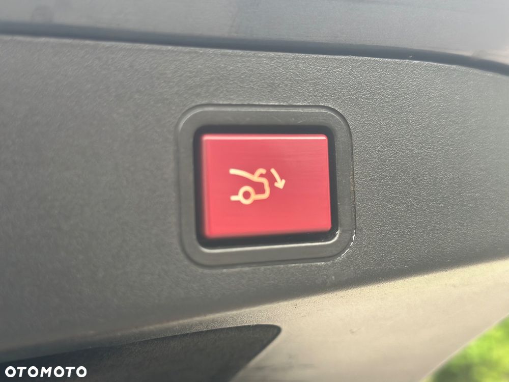 Citroën C5 HDi 165 FAP Exclusive - 28