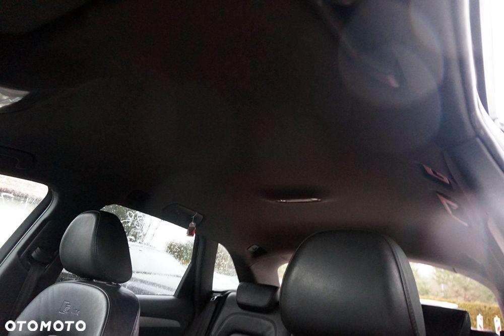 PODSUFITKA Q5 I 8R CZARNA S-LINE SŁUPKI KOMPLET AUDI 2008-2012 - 3