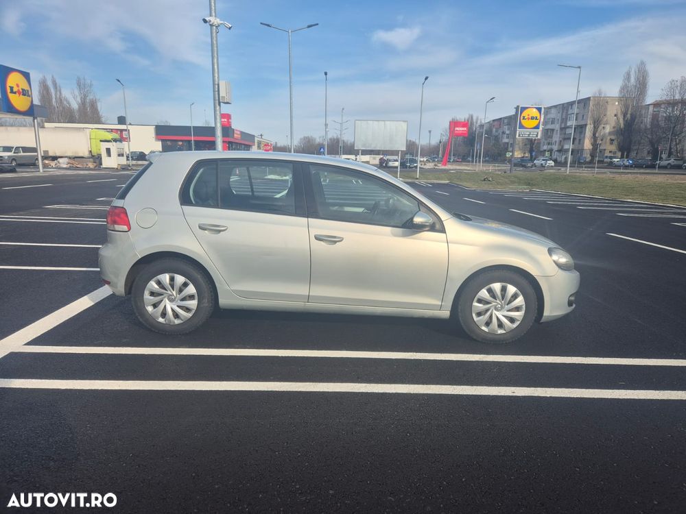 Volkswagen Golf 1.6 TDI DPF BlueMotion - 2