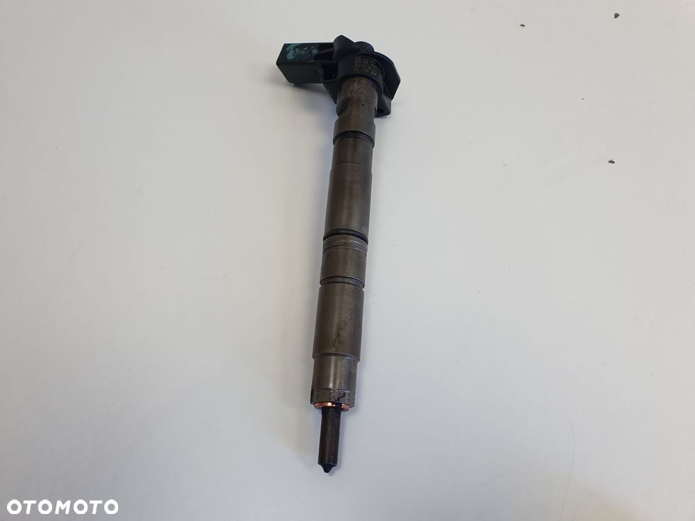 WTRYSKIWACZ Audi A4 B8 2.0 TDI _ wtrysk 03L130277 0445116030 - 1