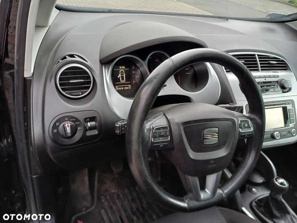 Seat Altea 1.6 TDI DPF CR Reference Copa - 23